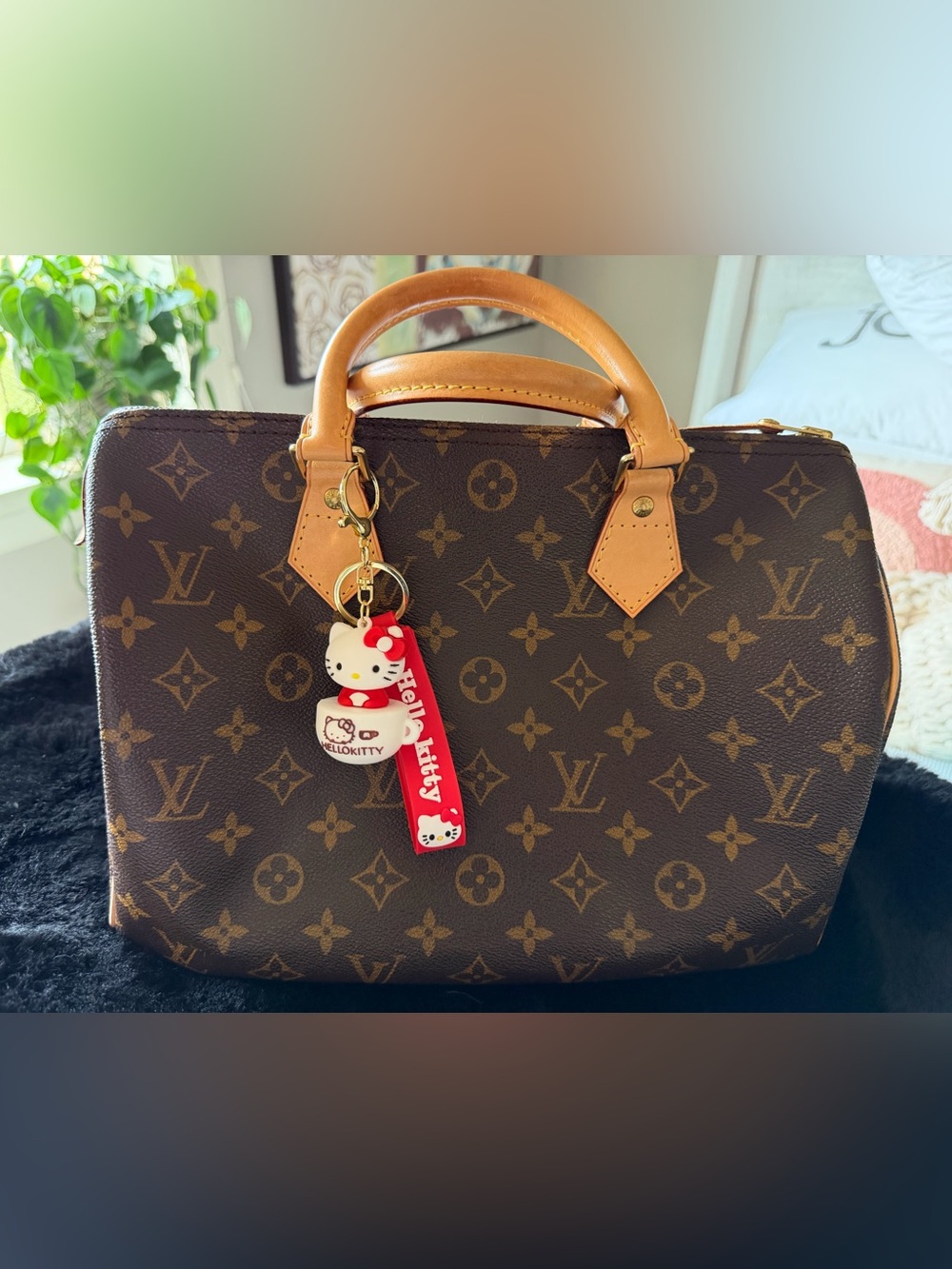 Hello Kitty Bag Charm Keychain
